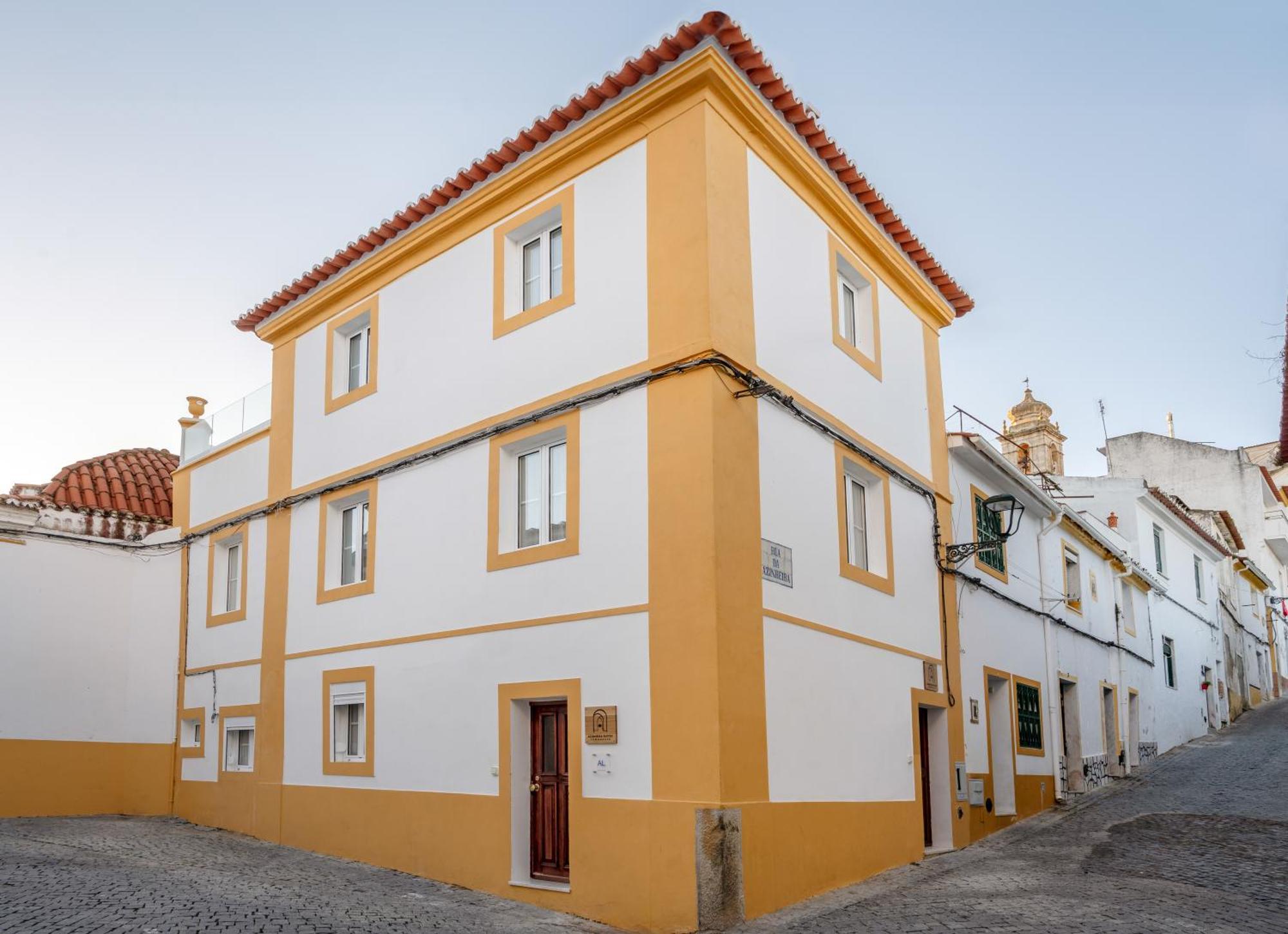 Azinheira Suites Townhouse - Alojamento Turistico (Adults Only) Елваш Екстер'єр фото