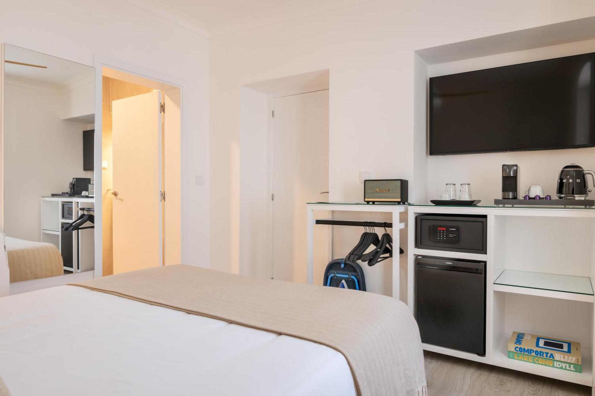 Azinheira Suites Townhouse - Alojamento Turistico (Adults Only) Елваш Екстер'єр фото