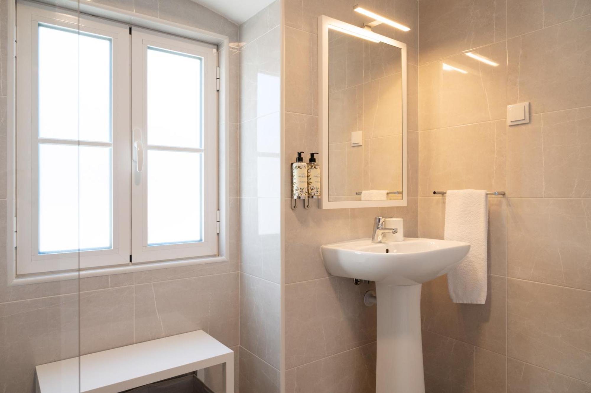 Azinheira Suites Townhouse - Alojamento Turistico (Adults Only) Елваш Екстер'єр фото